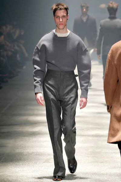 Look 21